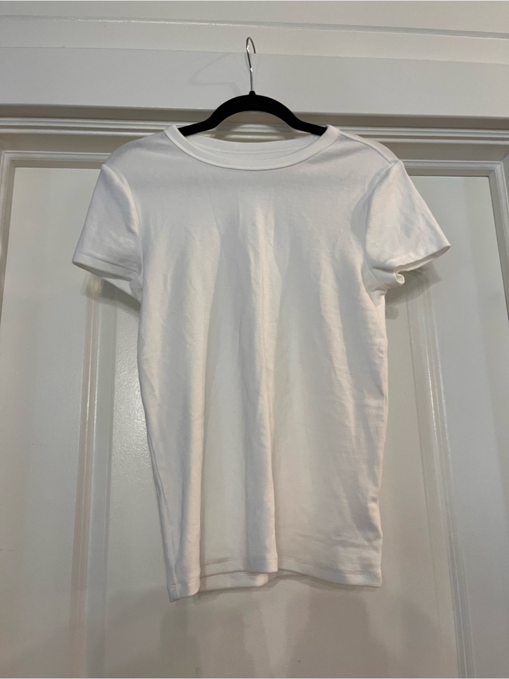 GAP White Short Sleeve Crew Neck Tee
